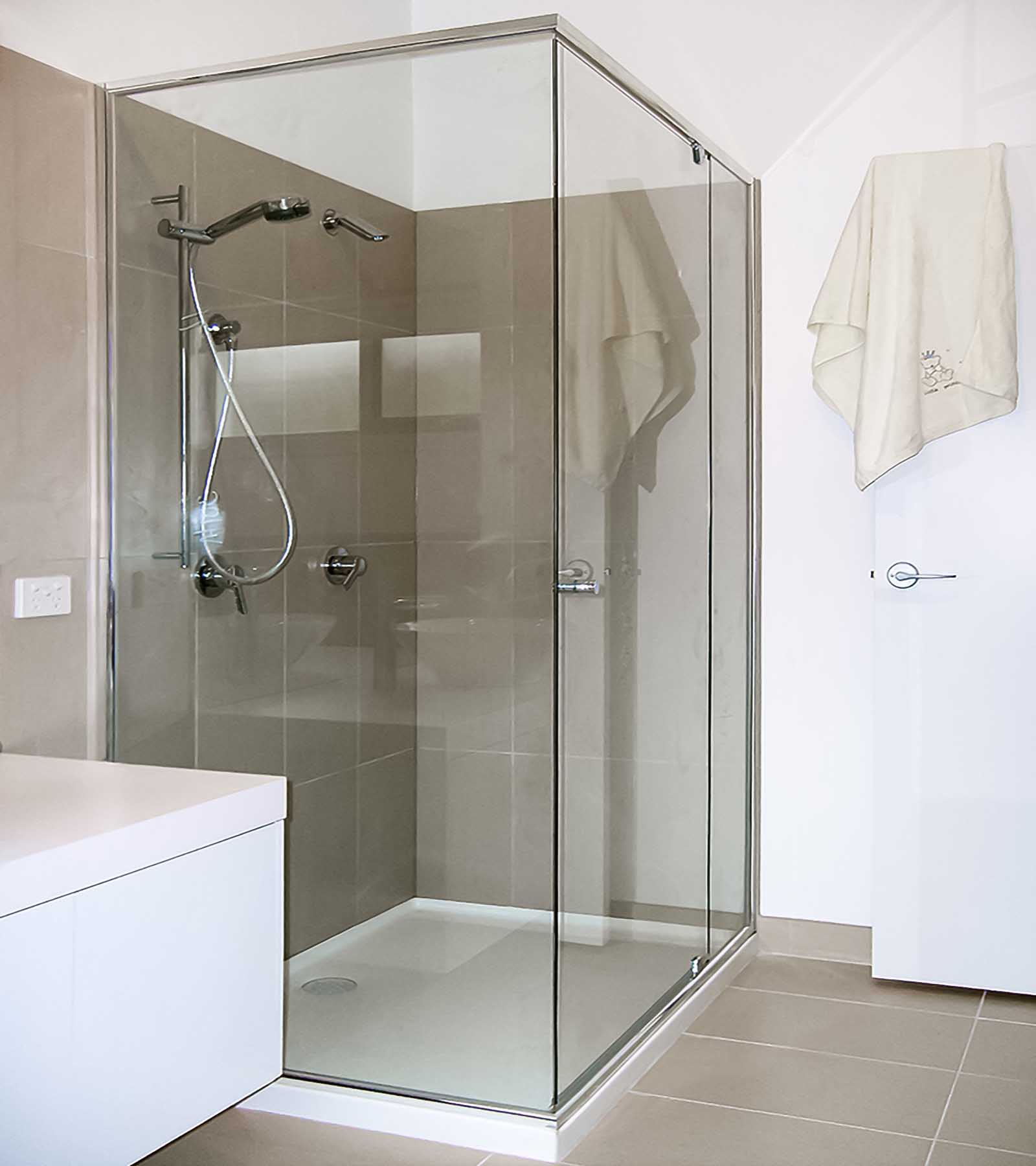 Frameless Glass Shower Screen Melbourne Frameless Shower Melbourne   Frameless Glass Shower Screen Melbourne 1 